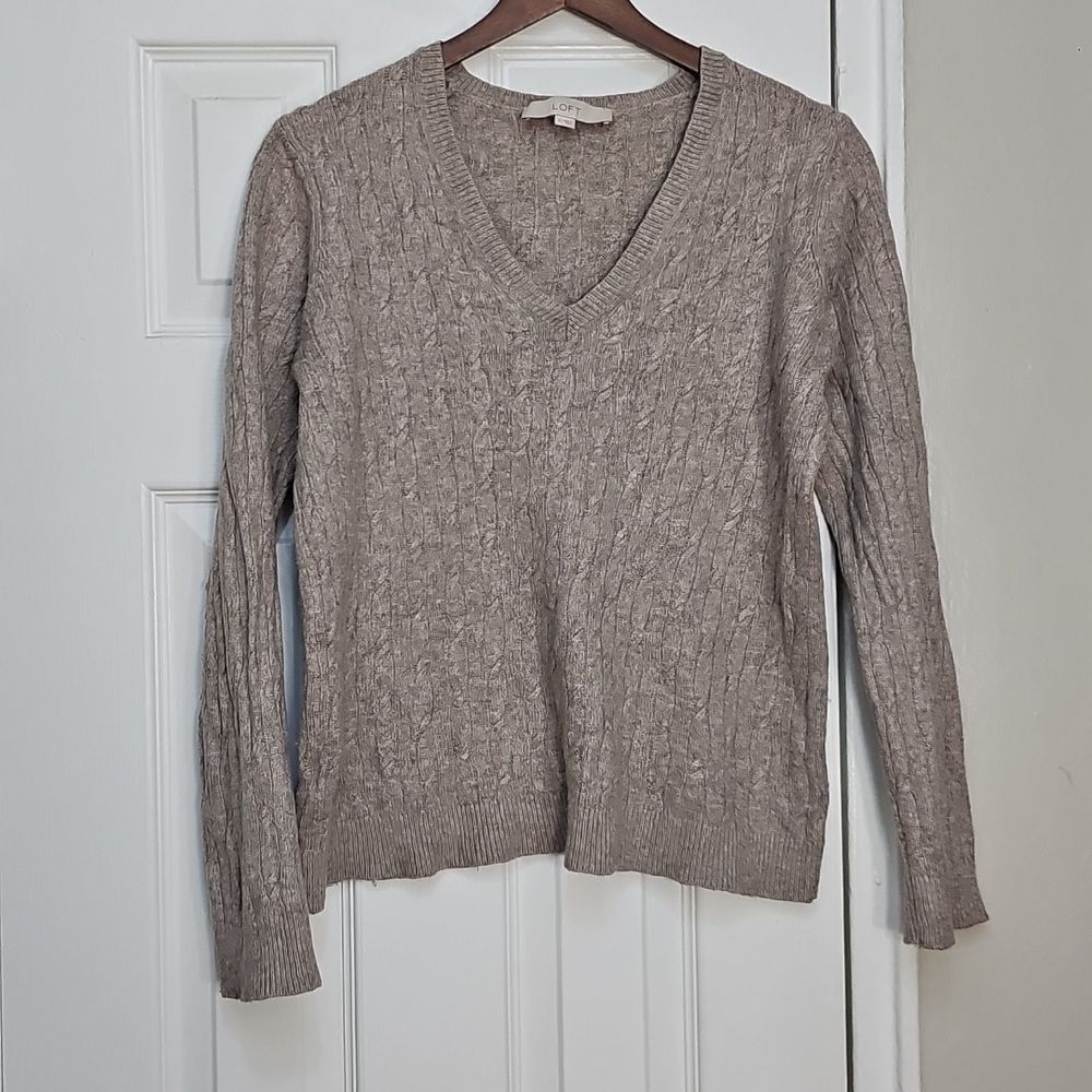 V-neck LOFT Sweater Size XL